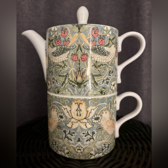 Portmeirion Other - Portmeirion Strawberry Tea For One